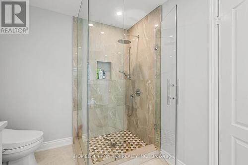 7 Edenbrook Crescent, Richmond Hill, ON - Indoor Photo Showing Bathroom