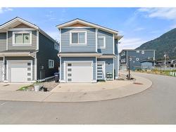 39 750 HOT SPRINGS ROAD|Harrison Hot Springs Harrison Hot Springs, BC V0M 1K0