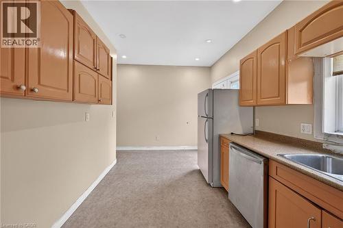 704 Stone Church Road E, Hamilton, ON - Indoor Photo Showing Kitchen