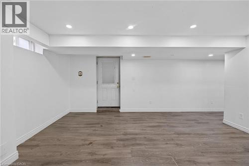 704 Stone Church Road E, Hamilton, ON - Indoor Photo Showing Other Room