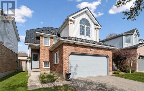 34 WAXWING CRESCENT  Guelph (Kortright Hills), ON N1C 1E3