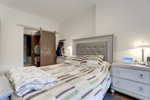 Bedroom - 6299  - 6301 Rue St-Hubert, Montréal (Rosemont/La Petite-Patrie), QC - Indoor Photo Showing Bedroom