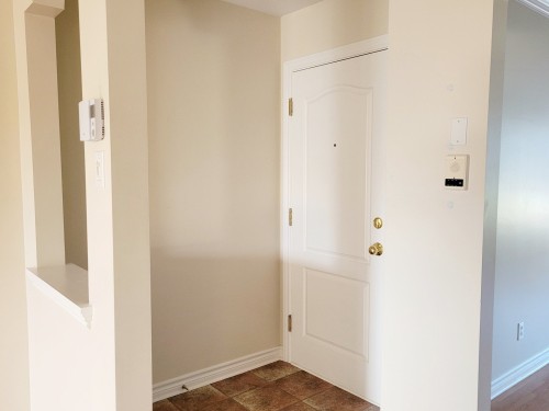 Hall d'entrée/Vestibule - 5-695 Boul. De Palerme, La Prairie, QC - Indoor Photo Showing Other Room
