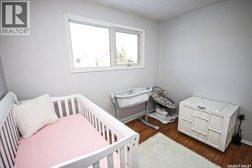 646 Albert Street, Estevan, SK - Indoor Photo Showing Bedroom