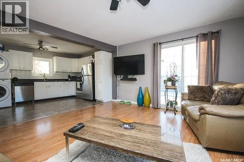 646 Albert Street, Estevan, SK - Indoor
