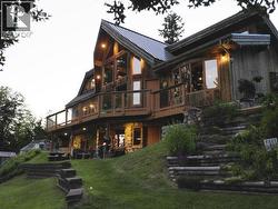 5621 ALLEN AVE Powell River, BC V8A 4H9