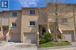 63 FONTHILL Road Unit# 4  Hamilton, ON L9C 6T1