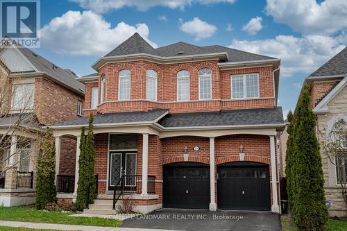 19 DARLET AVENUE  Ajax, ON L1Z 0G3