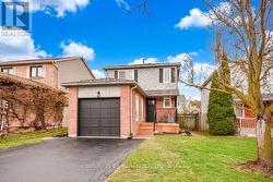 20 HADDEN CRESCENT Barrie, ON L4M 6G6