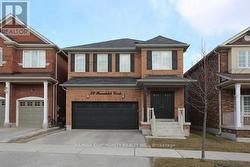 LOWER - 23 PENNDUTCH CIRCLE Whitchurch-Stouffville, ON L4A 0P3