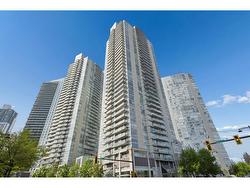 1107 13688 100 AVENUE Surrey, BC V3T 0G5