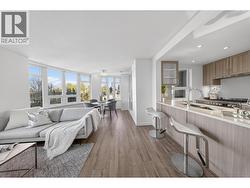 713 5470 ORMIDALE STREET  Vancouver, BC V5R 0G6