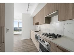 4306 13350 CENTRAL AVENUE Surrey, BC V3T 0S1