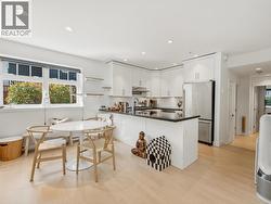 83 W 15TH AVENUE  Vancouver, BC V5Y 1X7