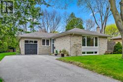 1548 WEMBURY ROAD  Mississauga, ON L5J 2L9