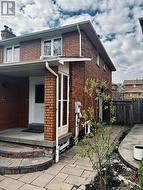 4233 RADISSON CRESCENT  Mississauga, ON L5M 4M1