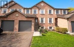 #16 - 2935 HEADON FOREST DRIVE  Burlington, ON L7M 3Z7