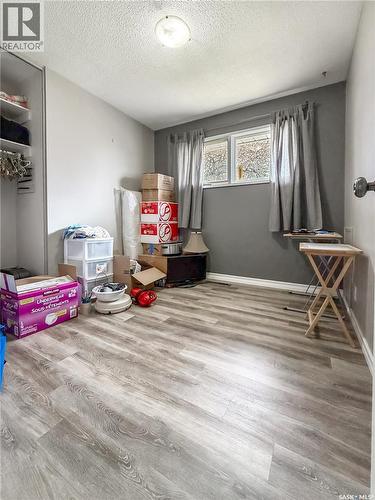 507 Dennis Street, Esterhazy, SK - Indoor