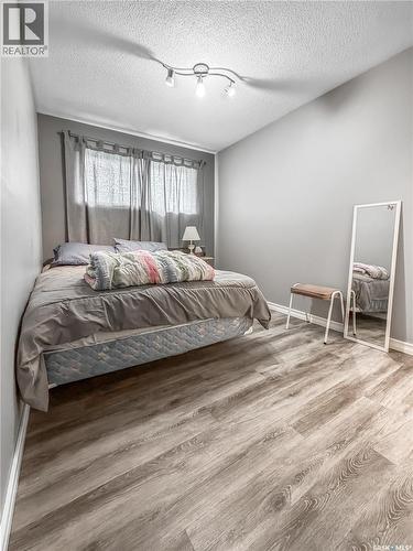 507 Dennis Street, Esterhazy, SK - Indoor Photo Showing Bedroom