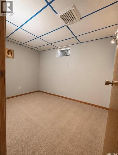 507 Dennis Street, Esterhazy, SK - Indoor Photo Showing Other Room