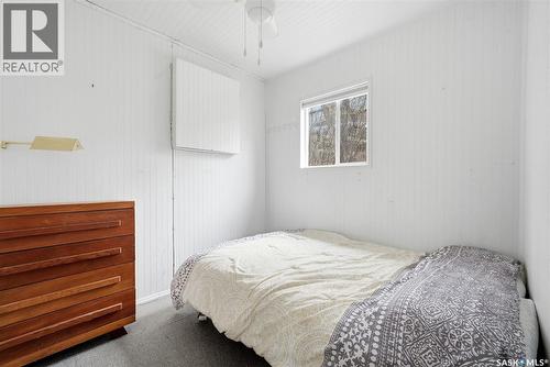 57 Sebolt Bay, Lumsden Beach, SK - Indoor Photo Showing Bedroom