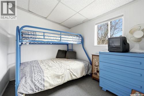 57 Sebolt Bay, Lumsden Beach, SK - Indoor Photo Showing Bedroom