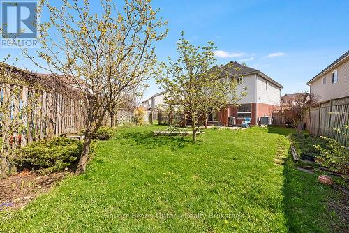 635 Commonwealth Crescent, Kitchener, ON - Outdoor