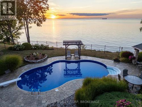 Twilight moments - 89 October Drive, St. Catharines (Lakeshore), ON - Outdoor With Body Of Water With In Ground Pool With View