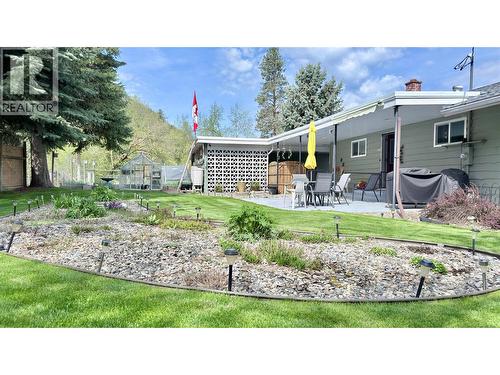 492 Fourth Avenue, Midway, BC - Outdoor