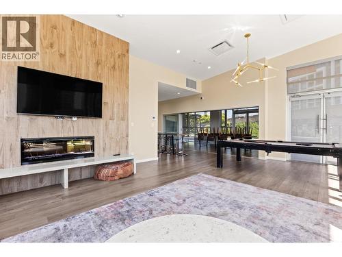 2108 691 North Road, Coquitlam, BC - Indoor With Fireplace