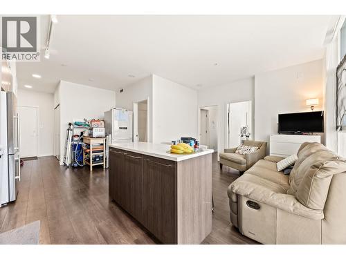 2108 691 North Road, Coquitlam, BC - Indoor