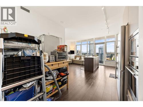 2108 691 North Road, Coquitlam, BC - Indoor