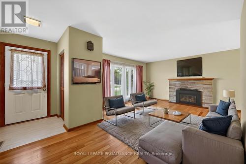 6 Robert Road, Augusta, ON - Indoor Photo Showing Living Room With Fireplace