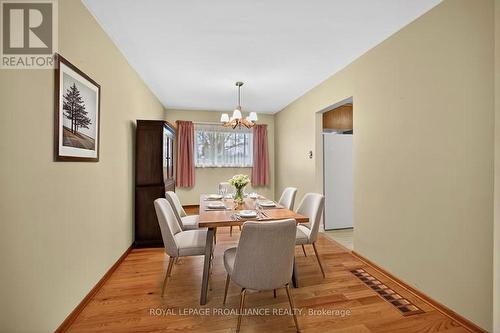 6 Robert Road, Augusta, ON - Indoor Photo Showing Dining Room