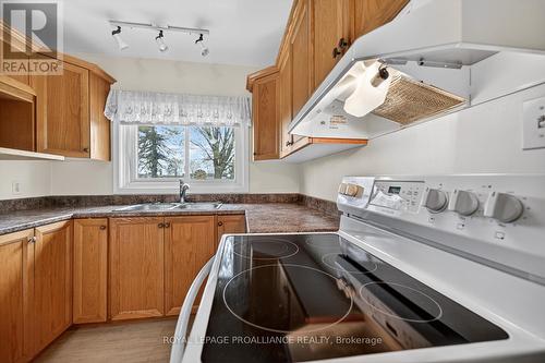 6 Robert Road, Augusta, ON - Indoor Photo Showing Kitchen With Double Sink
