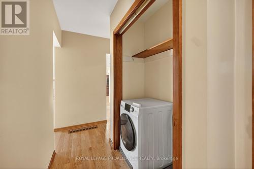 6 Robert Road, Augusta, ON - Indoor Photo Showing Laundry Room