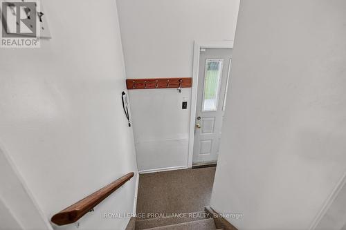 6 Robert Road, Augusta, ON - Indoor Photo Showing Other Room
