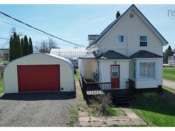 81 Queen Street Springhill, NS B0M 1X0