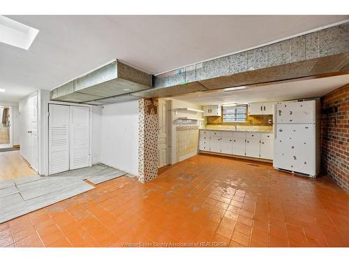 1130 Langlois, Windsor, ON 