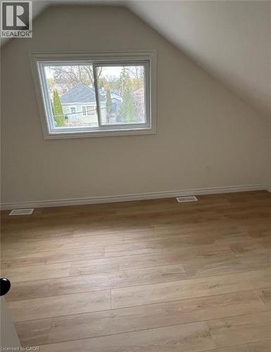13 Stanley Street, Cambridge, ON - Indoor Photo Showing Other Room