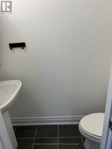 9 - 11 Eldora Avenue, Toronto, ON - Indoor Photo Showing Bathroom