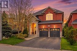 2202 BROOKHAVEN CRESCENT Oakville, ON L6M 5B8