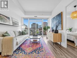 402 - 106 DOVERCOURT ROAD Toronto, ON M6J 0G4