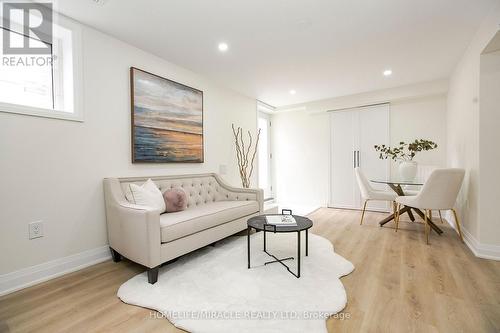 52 Foxacre Row, Brampton, ON - Indoor Photo Showing Living Room