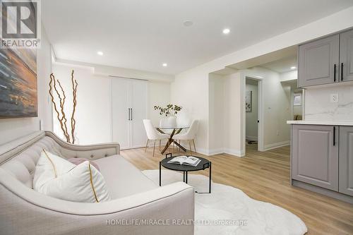 52 Foxacre Row, Brampton, ON - Indoor
