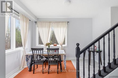 920 Nova Private, Ottawa, ON - Indoor