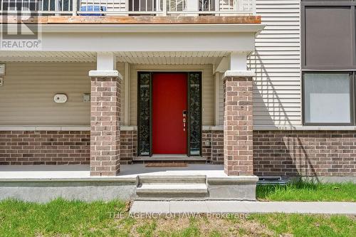 920 Nova Private, Ottawa, ON - Outdoor
