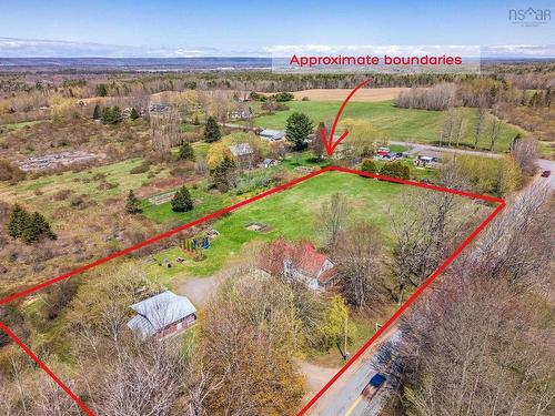683 Messenger Road, Tremont, NS 