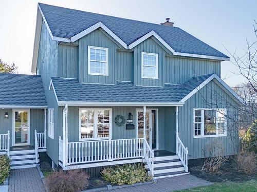 20 Hodder Avenue  North Sydney, NS B2A 3W9