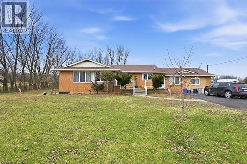 356 MOUNTAIN Road  Grimsby, ON L3M 4E7